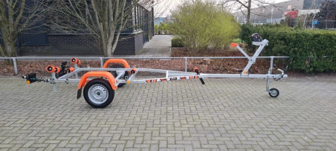 Picture of Remorca TT 460 BLX LED